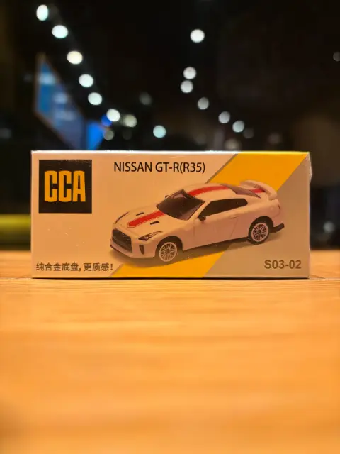 CCA Nissan GT-R R35 1:64 diecast