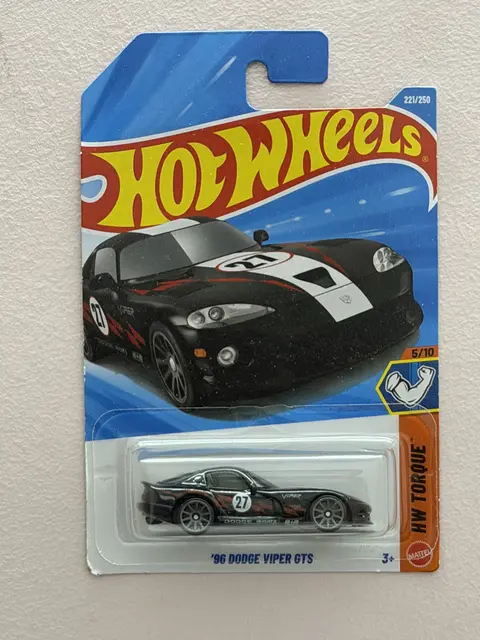 Hot Wheels '96 Dodge Viper GTS 1:64 diecast